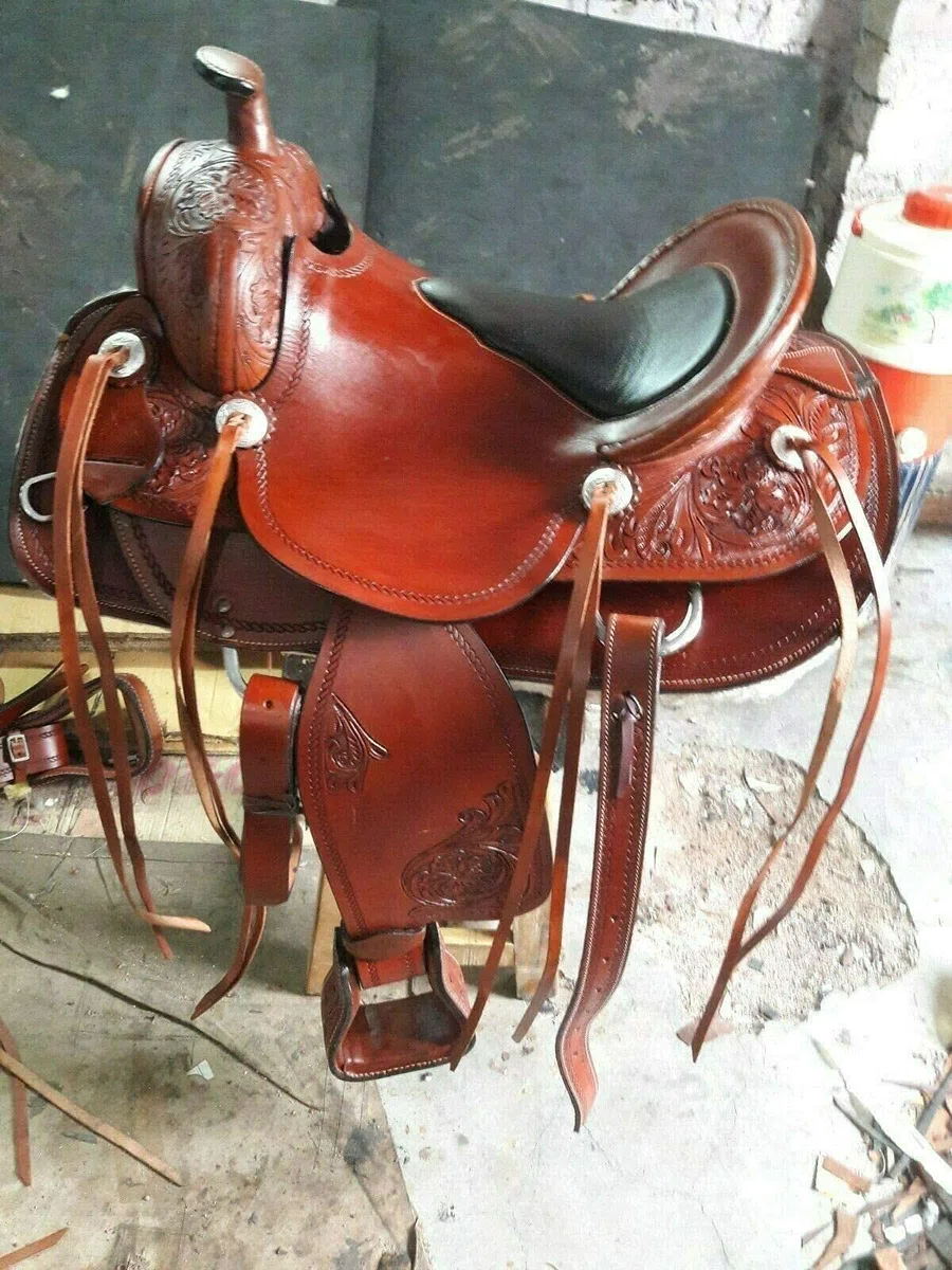 Equestrian Universe Westernsattel für Jugendliche und Kinder, strapazierfähig, aus Wade, Ranch-Sattel